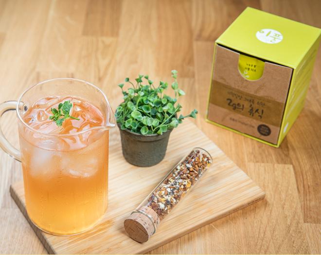 [이풀]선물하기 좋은 프리미엄 약초블렌딩티 2g의 휴식 2g의 배려 세트 (2g*24티백)-이풀약초협동조합-차세대 판로플랫폼 스토어(STORE) 36.5