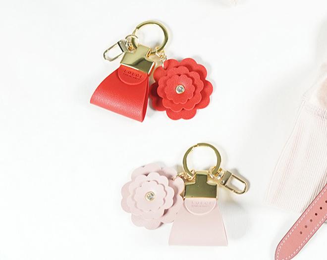 가죽 카네이션 자동차키링 (키홀더, 열쇠고리)