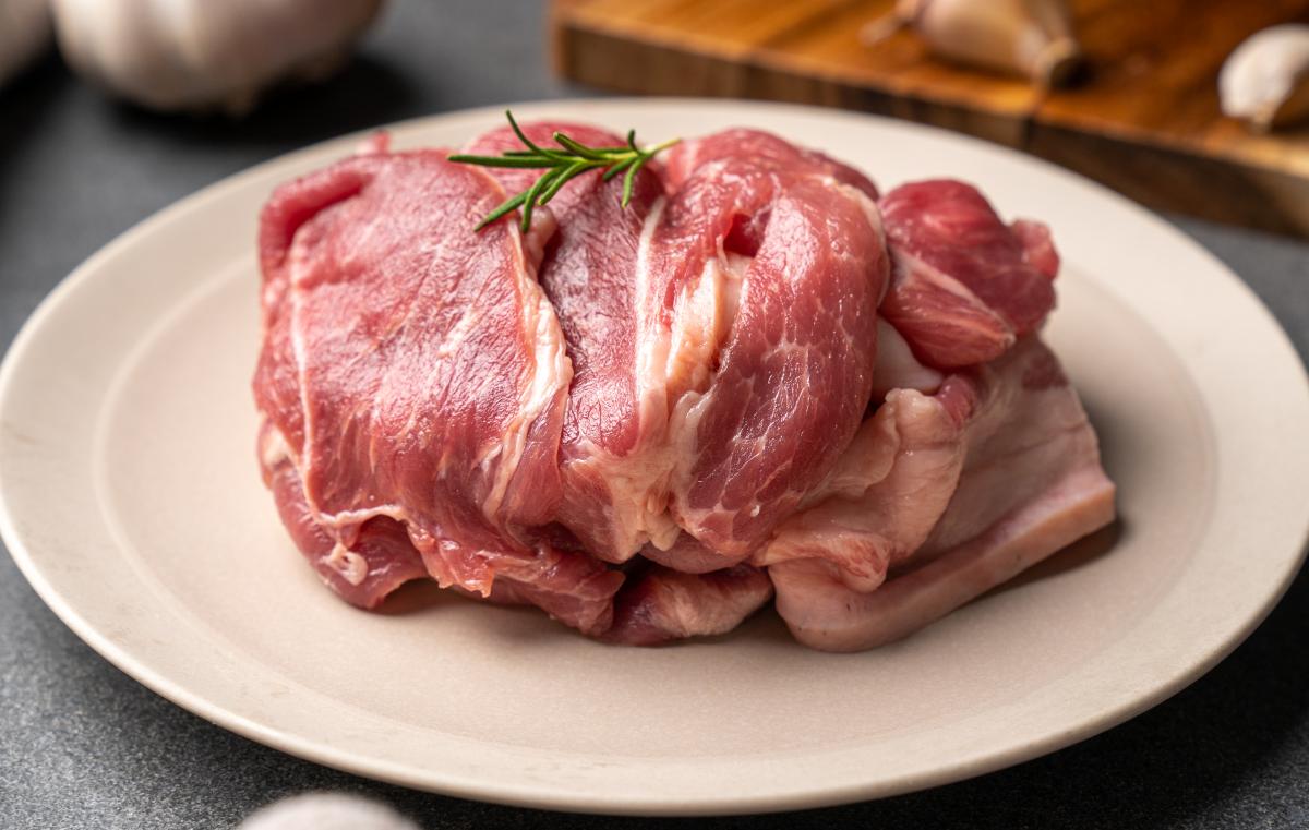 [지리산산골흑돼지] 지리산 흑돼지 앞다리살 500g (구이용, 수육용, 불고기용, 찌개용) -주식회사농업회사법인육지리-차세대 판로플랫폼 스토어(STORE) 36.5