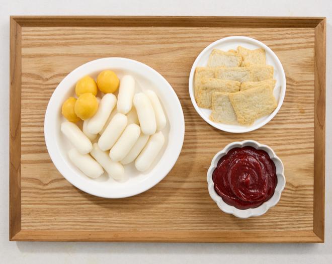 낭만부부 치즈몽땅 떡볶이-농업회사법인유한회사 메밀꽃피는 항아리-차세대 판로플랫폼 스토어(STORE) 36.5