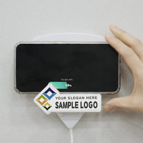 벽걸이형 핸드폰 무선 충전 거치대 월지플러스