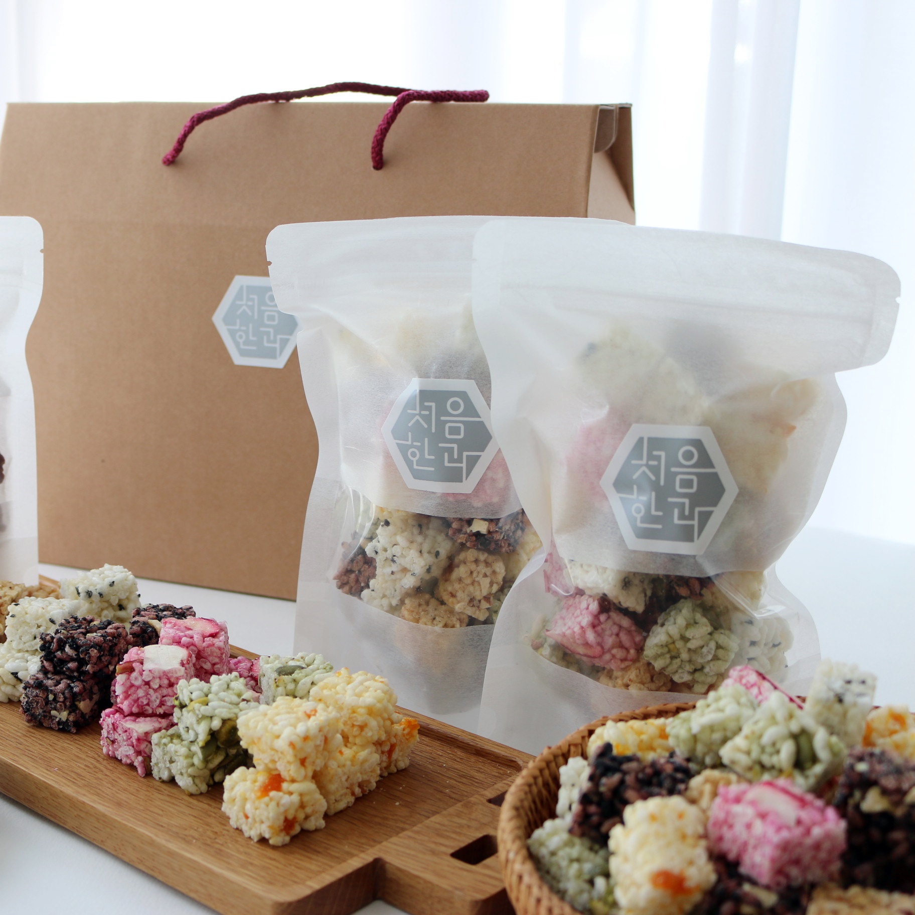 처음한과 오색쌀강정 100g 지퍼 간식세트