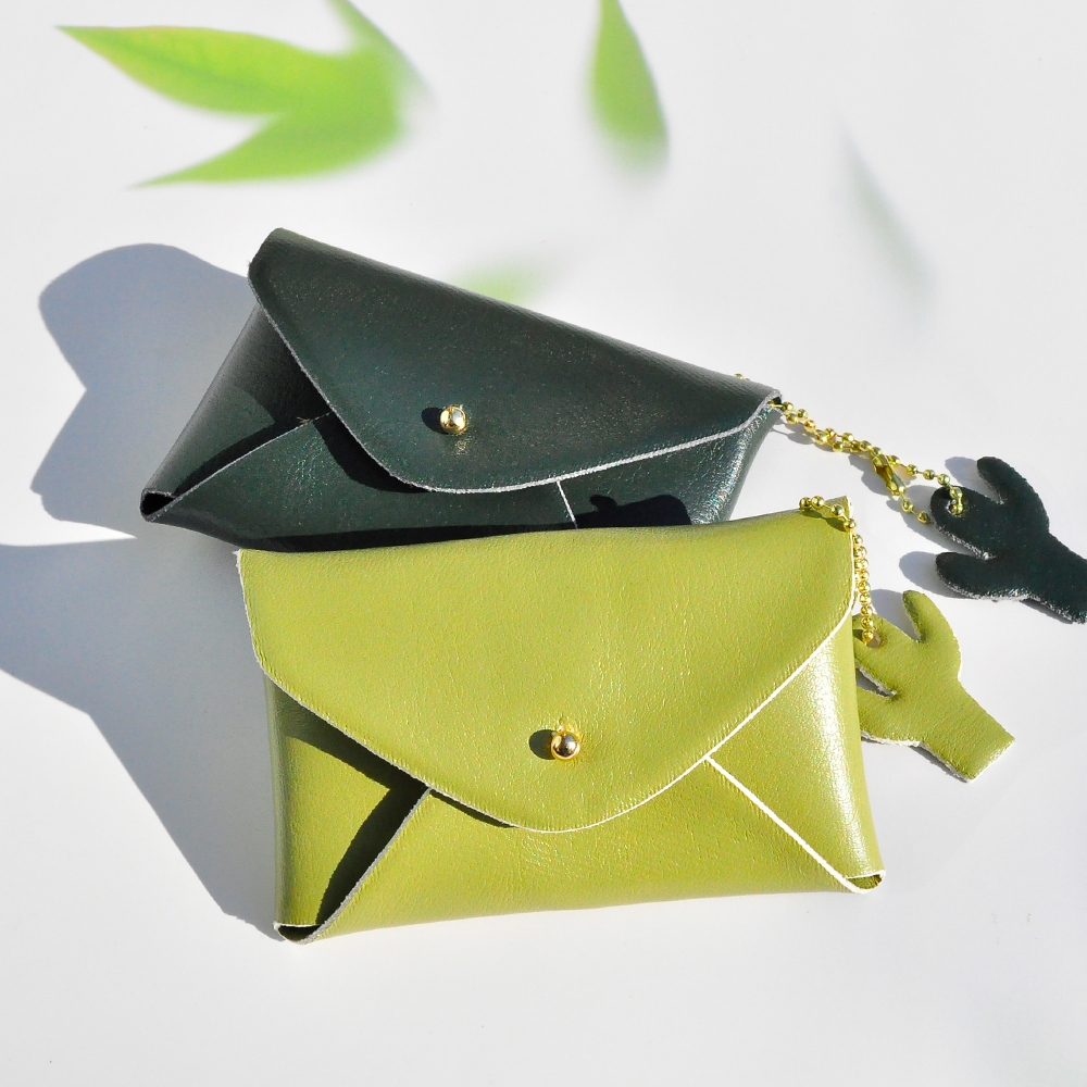 E:LOF 이롭 선인장 가죽 카드지갑 비건레더 핸드메이드 업사이클링 키링 명함케이스-주식회사 아트앤허그-차세대 판로플랫폼 스토어(STORE) 36.5