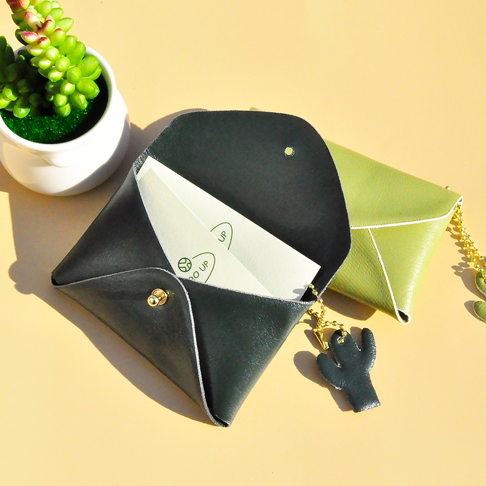 E:LOF 이롭 선인장 가죽 카드지갑 비건레더 핸드메이드 업사이클링 키링 명함케이스-주식회사 아트앤허그-차세대 판로플랫폼 스토어(STORE) 36.5