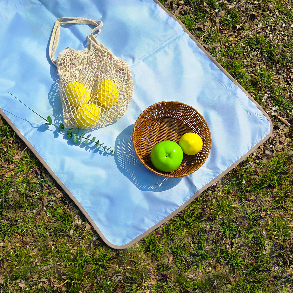 아트앤허그 피크닉 돗자리 현수막 업사이클링 휴대용 매트 캠핑 비치 여행 소풍-주식회사 아트앤허그-차세대 판로플랫폼 스토어(STORE) 36.5