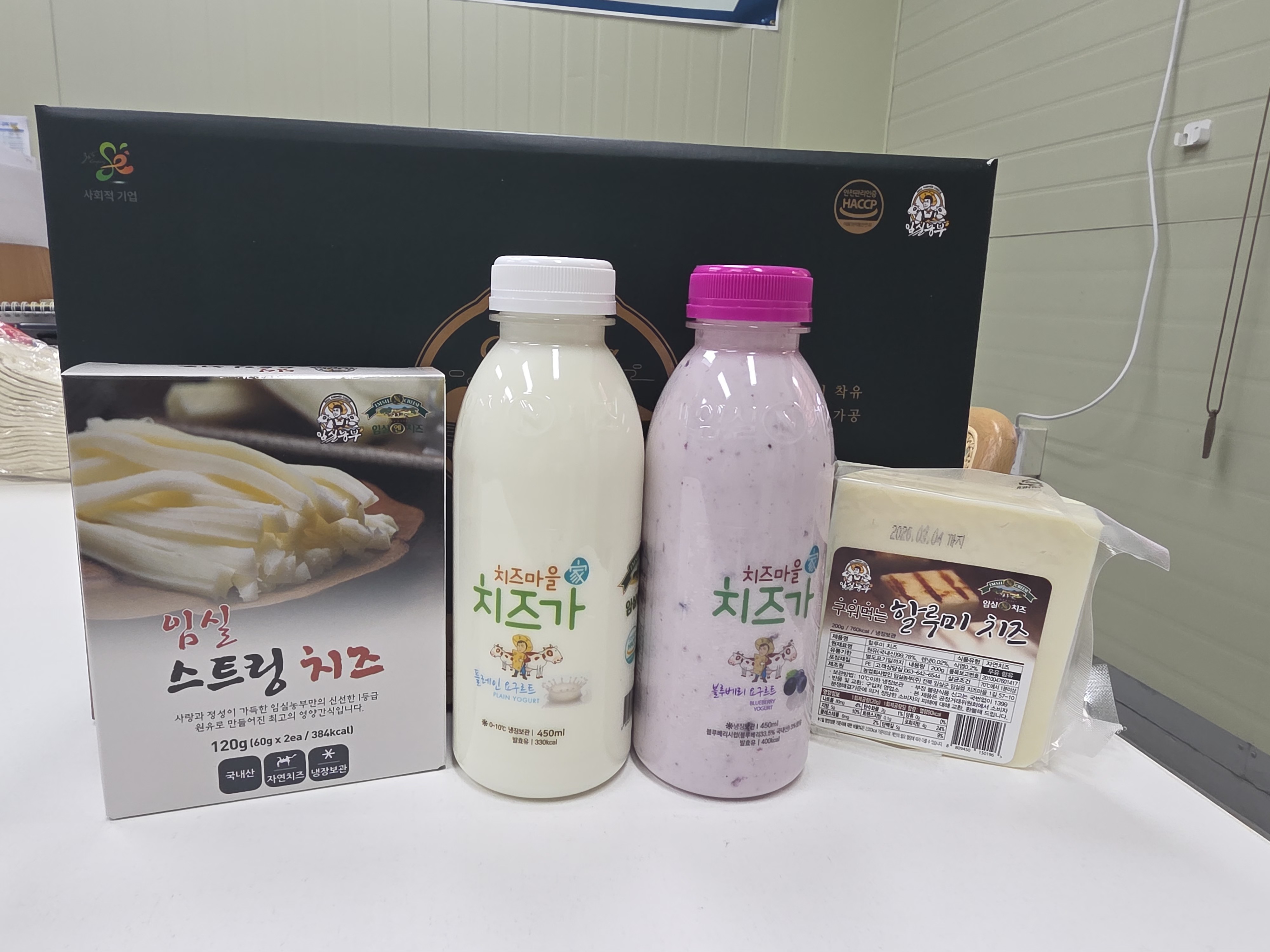 [사회적기업] 알뜰살뜰 임실치즈요거트 수제 선물세트 4호-농업회사법인임실농부(주)-차세대 판로플랫폼 스토어(STORE) 36.5