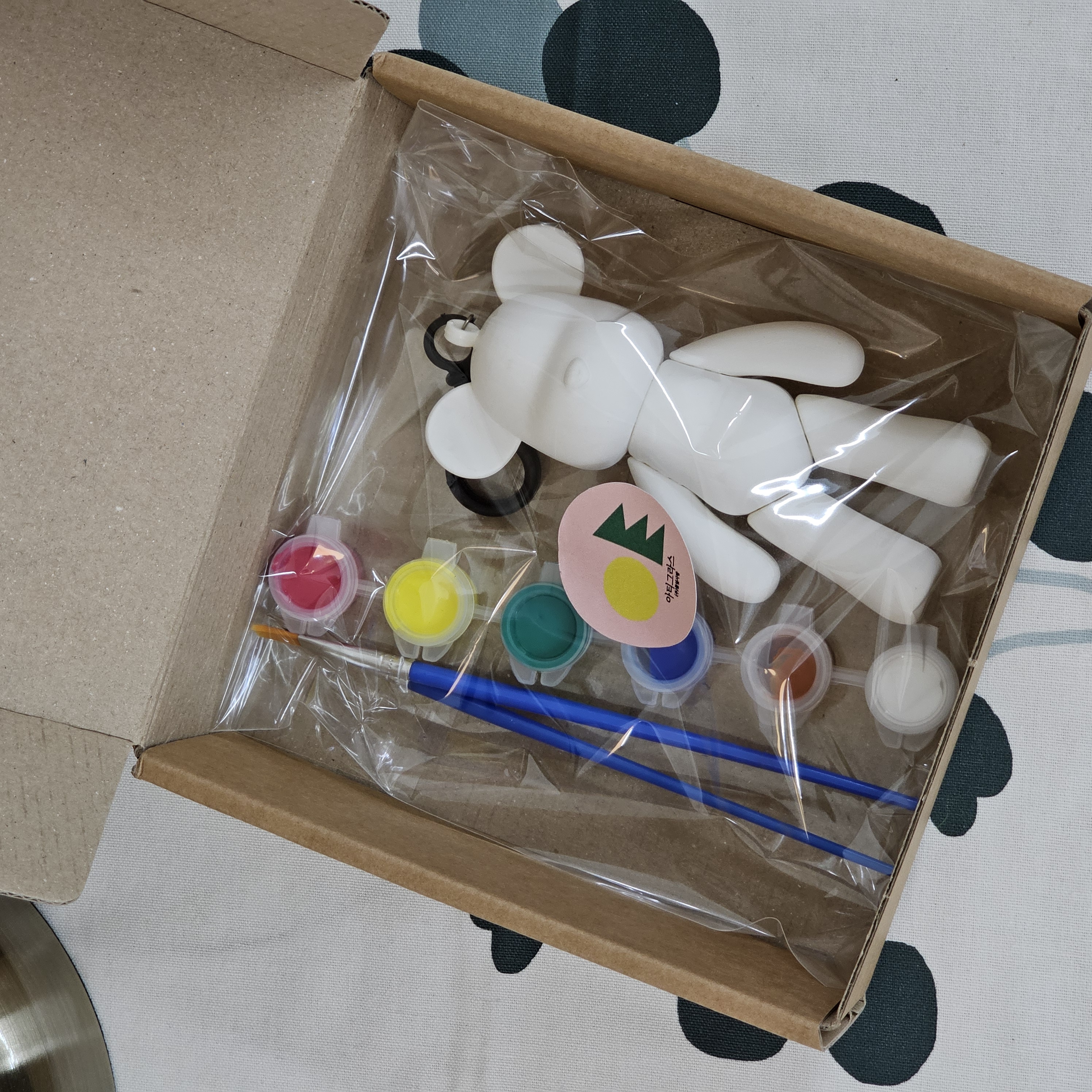 베어브릭 키링 만들기 키트 붓 아크릴 물감 포함 대량 주문 가능-주식회사풀잎사랑-차세대 판로플랫폼 스토어(STORE) 36.5