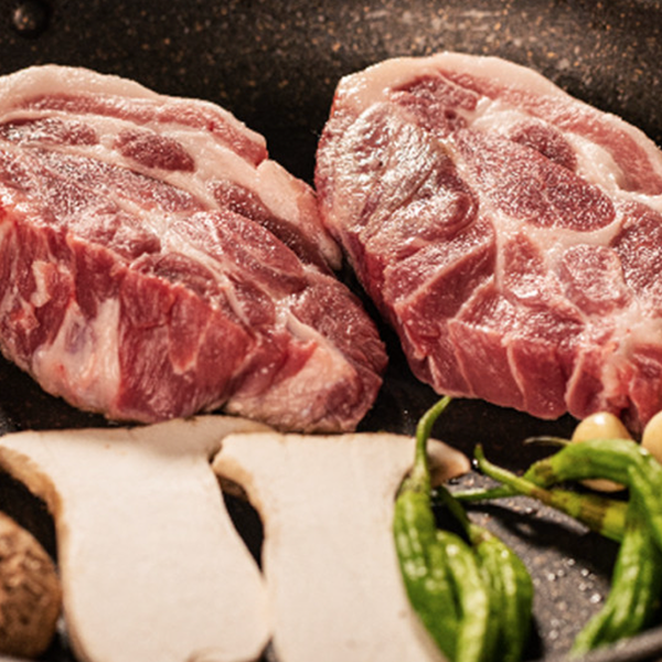 [2026 사회적기업주간] 제주 무항생 목살(2kg) + 에코보냉백-마켓프레쉬 주식회사-차세대 판로플랫폼 스토어(STORE) 36.5