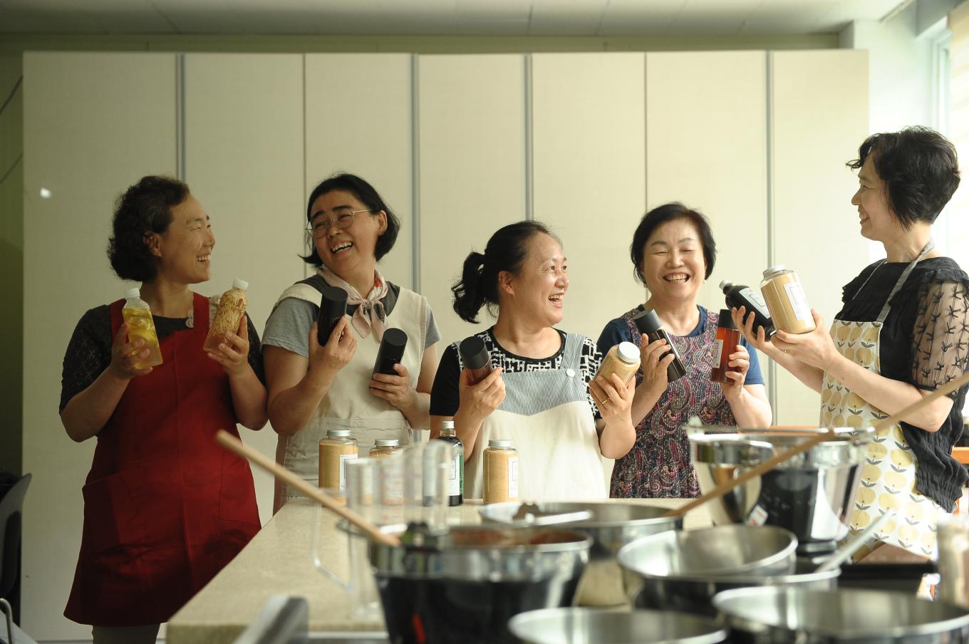 [소셜스토리] 엄마들의 마음으로 건강하고 맛있는 식품을 만듭니다.